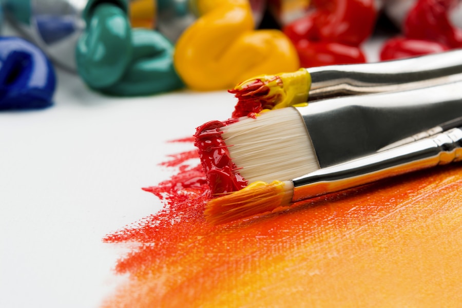 Color pigments and paints